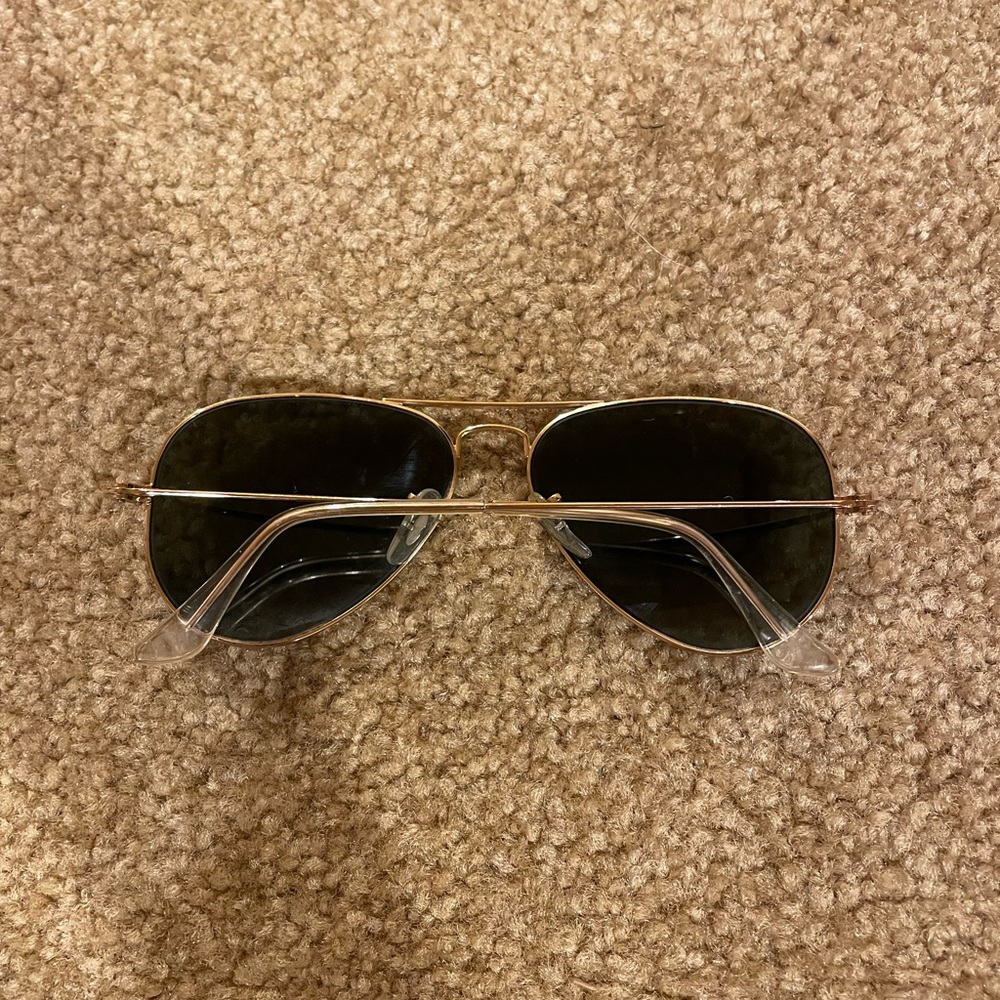 Ray-Ban Gold Aviator Sunglasses - Picture 2 of 16